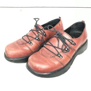Dansko Janika Leather Lace Up Clog Oxford Shoes